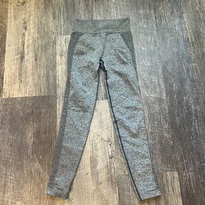 Gray gymshark leggings